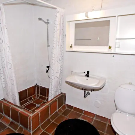 Ferienhaus Holiday Ccxvi *